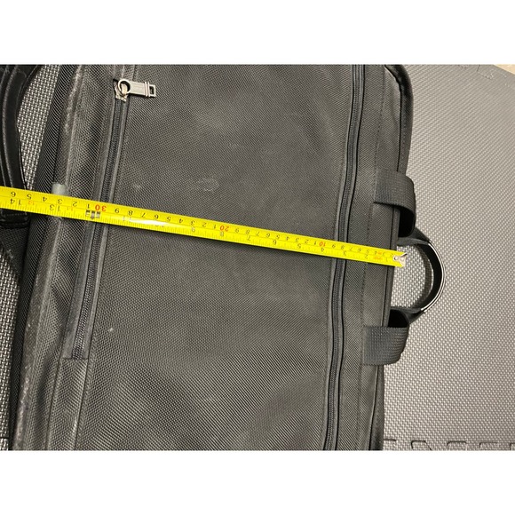 Tumi Alpha 26060d4 Black‎ Expandable Briefcase Messenger Laptop Bag - Picture 13 of 14
